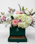 Decadence | Luxury Flowers Dubai for Grand Moments