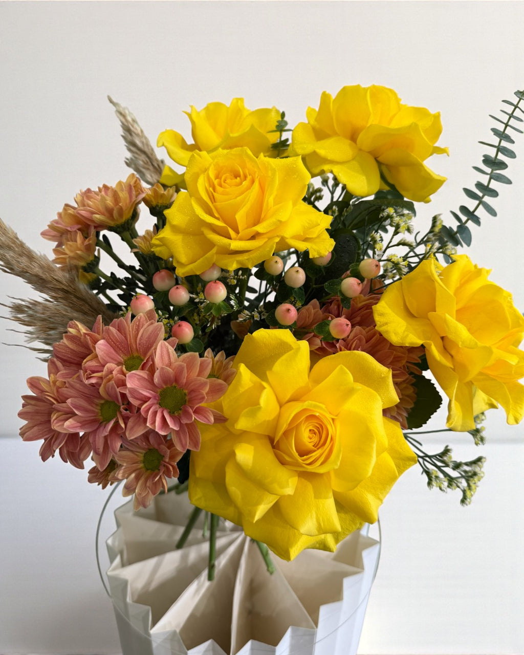 Lumière | Luxury Flowers Dubai with Soft Glow