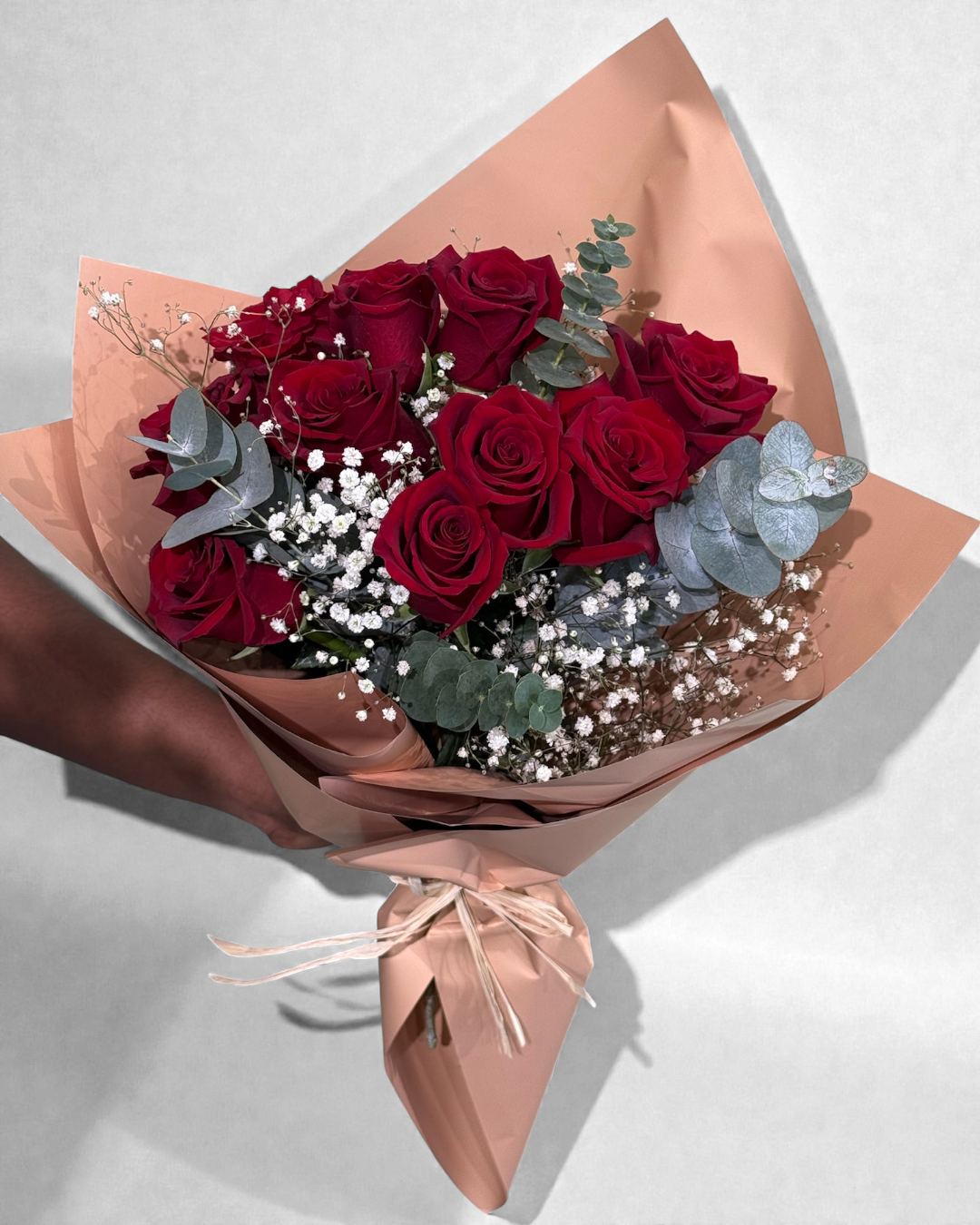 Twelve Red Promises | Luxury 12 Roses Flowers Dubai